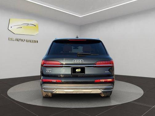 2021 Audi Q7 45 Premium
