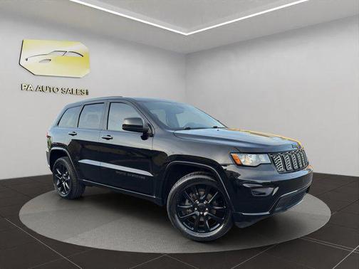 2017 Jeep Grand Cherokee Altitude