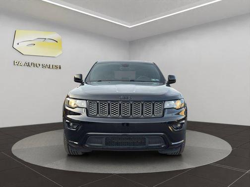 2017 Jeep Grand Cherokee Altitude