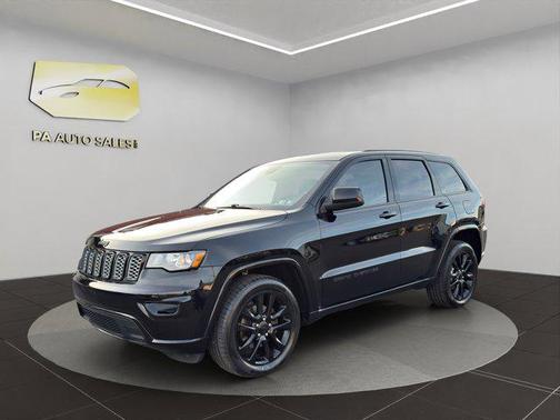 2017 Jeep Grand Cherokee Altitude