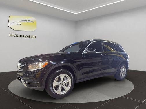 Black 2018 Mercedes-Benz GLC 300 4MATIC