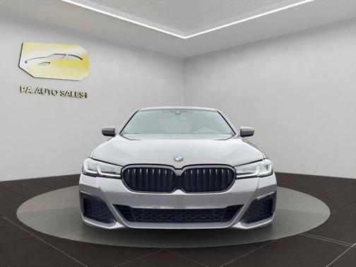 2022 BMW 530 i xDrive