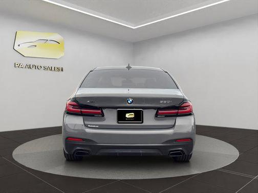 2022 BMW 530 i xDrive