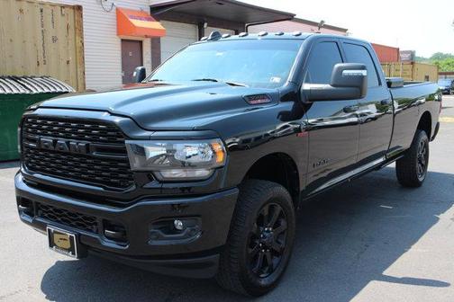 2023 RAM 3500 Big Horn Crew Cab 4x4 8' Box