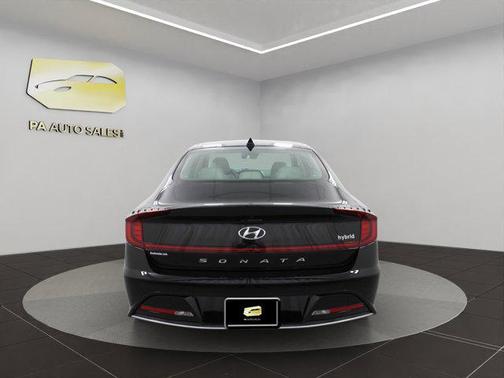 2023 Hyundai SONATA Hybrid Limited
