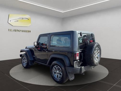 Black Clearcoat 2017 Jeep Wrangler Rubicon
