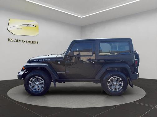 Black Clearcoat 2017 Jeep Wrangler Rubicon