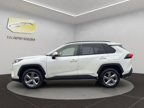 2021 Toyota RAV4 Hybrid XLE Premium