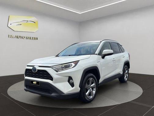 2021 Toyota RAV4 Hybrid XLE Premium