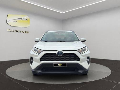 2021 Toyota RAV4 Hybrid XLE Premium