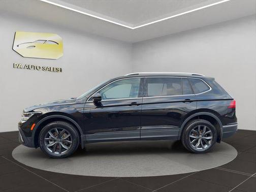 2022 Volkswagen Tiguan 2.0T SE 4MOTION