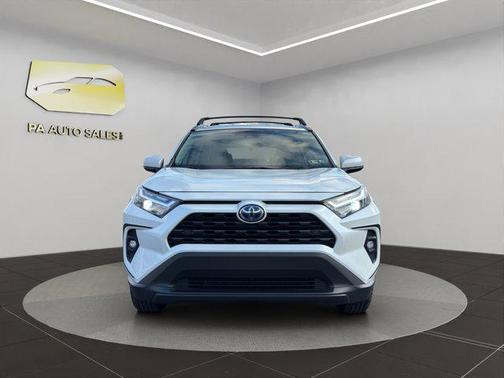 2024 Toyota RAV4 Hybrid XLE Premium