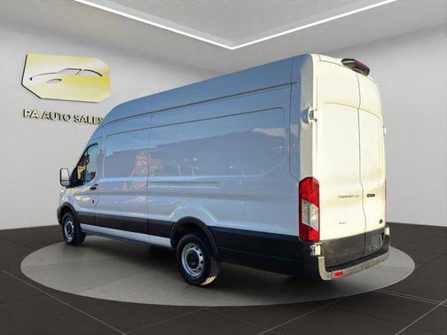 2021 Ford Transit-250 Base