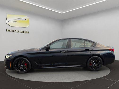 2022 BMW 530 i xDrive