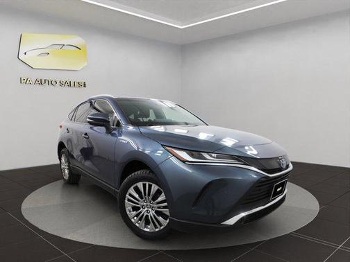 2021 Toyota Venza XLE
