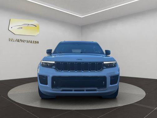 2022 Jeep Grand Cherokee L Overland