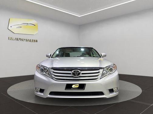 2011 Toyota Avalon Limited