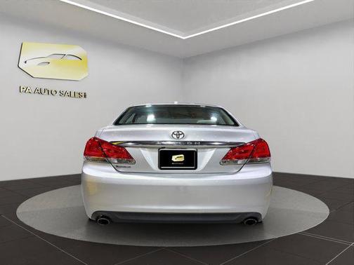 2011 Toyota Avalon Limited