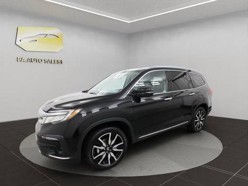 2019 Honda Pilot Touring 8-Passenger