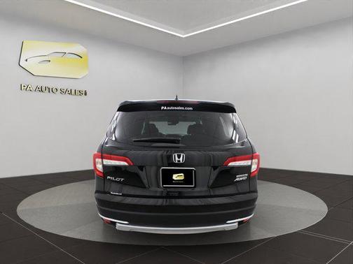 2019 Honda Pilot Touring 8-Passenger