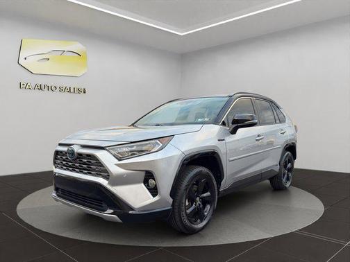 2019 Toyota RAV4 Hybrid SE