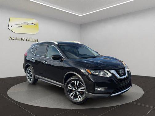 2017 Nissan Rogue SL