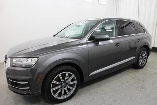 2019 Audi Q7 55 Premium Plus