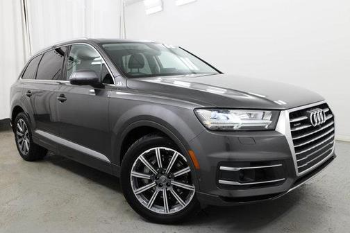 2019 Audi Q7 55 Premium Plus