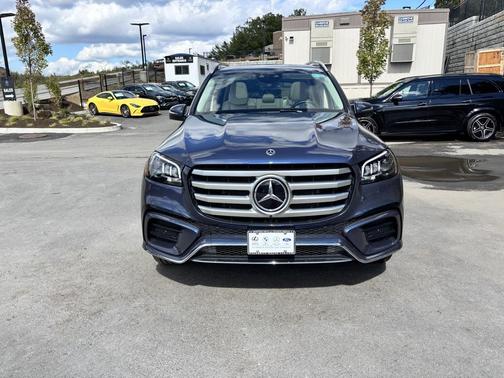 2025 Mercedes-Benz GLS 580 4MATIC