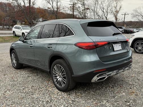 2026 Mercedes-Benz GLC 300 4MATIC
