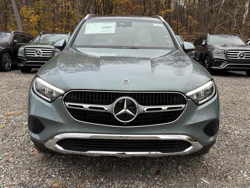 2026 Mercedes-Benz GLC 300 4MATIC