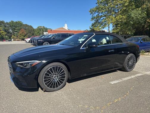 2026 Mercedes-Benz CLE 300 4MATIC Cabriolet