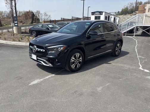 2025 Mercedes-Benz GLA 250 4MATIC