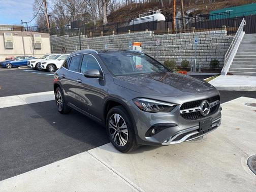 2025 Mercedes-Benz GLA 250 4MATIC