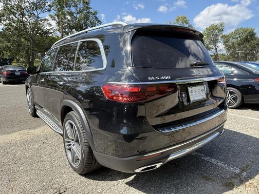 2026 Mercedes-Benz GLS 450 4MATIC