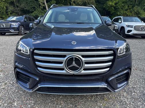 2026 Mercedes-Benz GLS 450 4MATIC