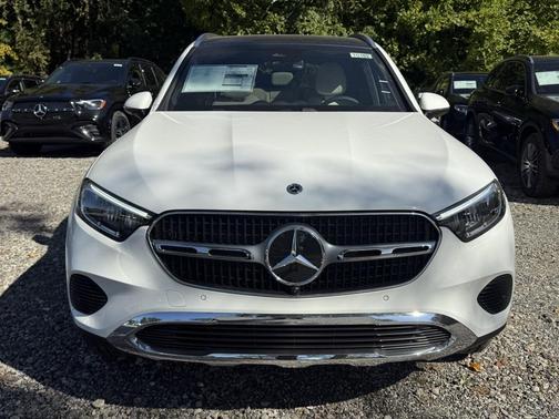 2026 Mercedes-Benz GLC 300 4MATIC