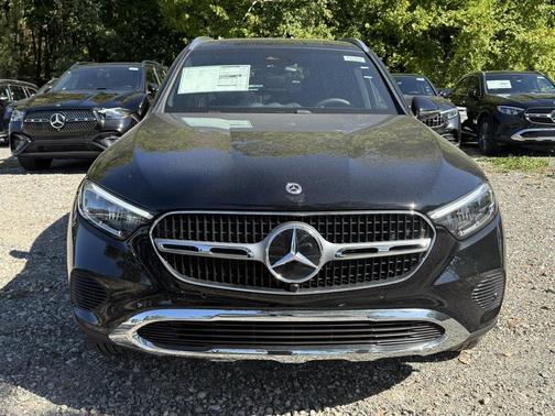 2026 Mercedes-Benz GLC 300 4MATIC