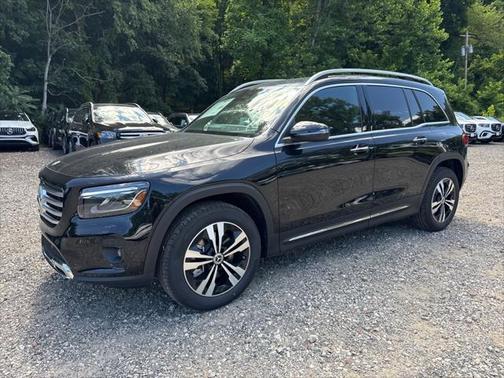2025 Mercedes-Benz GLB 250 4MATIC