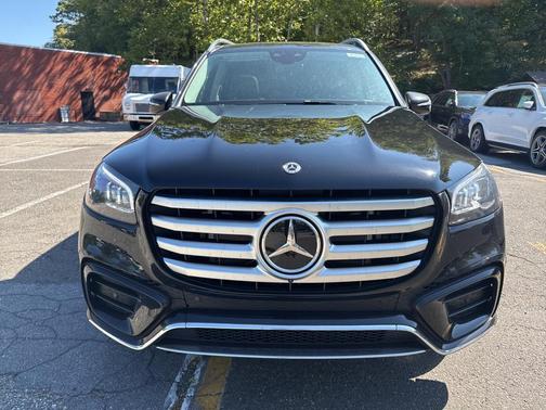 2026 Mercedes-Benz GLS 450 4MATIC