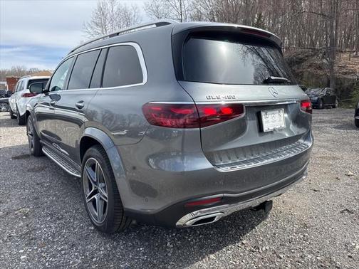 2025 Mercedes-Benz GLS 450 4MATIC