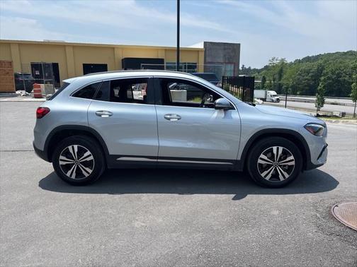 2025 Mercedes-Benz GLA 250 4MATIC