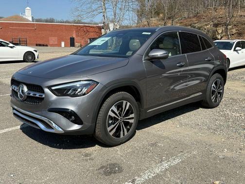 Mountain Grey Metallic 2026 Mercedes-Benz GLA 250 4MATIC