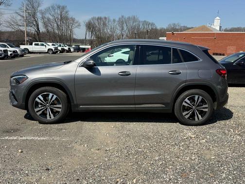 Mountain Grey Metallic 2026 Mercedes-Benz GLA 250 4MATIC