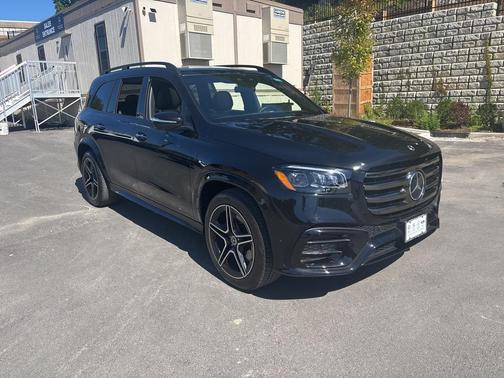 2025 Mercedes-Benz GLS 450 4MATIC