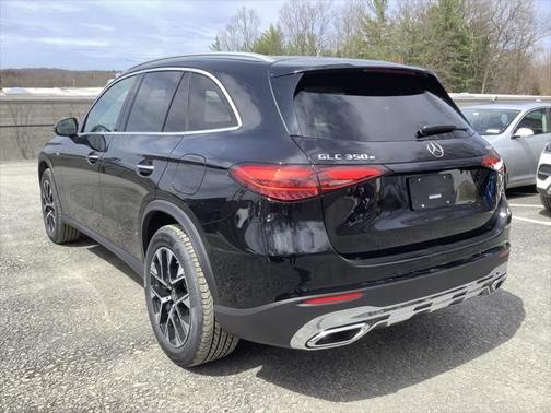 2025 Mercedes-Benz GLC 350e Base