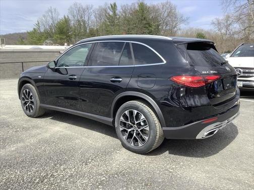 2025 Mercedes-Benz GLC 350e Base