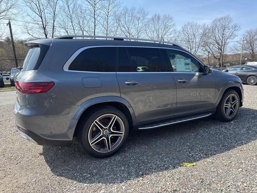2025 Mercedes-Benz GLS 450 4MATIC