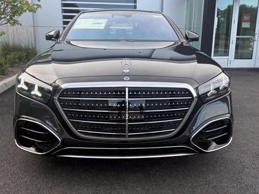 Graphite Grey Metallic 2027 Mercedes-Benz S-Class S 580 4MATIC