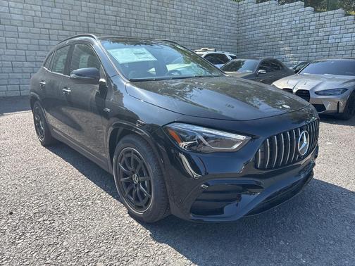 2026 Mercedes-Benz AMG GLA 35 4MATIC